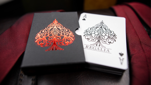 Regalia Red Playing Cards (Signature Edition) - immagine 2