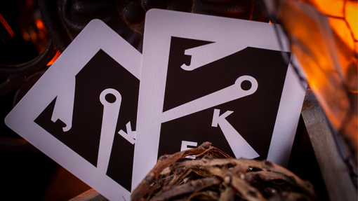 Sinis (Raspberry and Black) Playing Cards - immagine 4