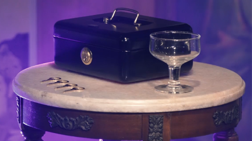 BDM Hands Off - The Perfect Chest (Gimmick and Online Instructions) by Bazar de Magia - immagine 3