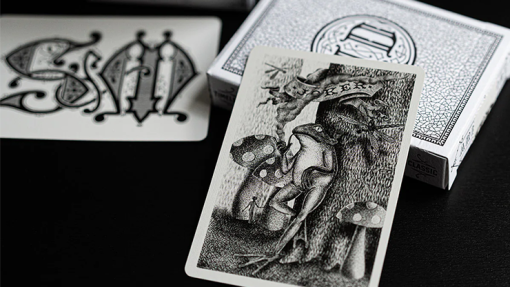 Smoke & Mirrors x Fulton (Smoke-White) Playing Cards by Dan & Dave - immagine 4