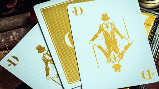 Smoke & Mirrors V9, Gold (Standard) Edition Playing Cards by Dan & Dave - immagine 3