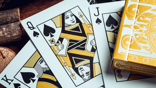 Smoke & Mirrors V9, Gold (Standard) Edition Playing Cards by Dan & Dave - immagine 4