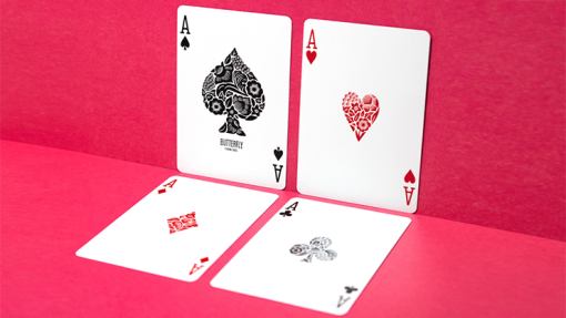 Butterfly Worker Marked Playing Cards (Pink) by Ondrej Psenicka - immagine 2