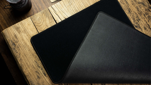 Sewn-Edge Basic Close-Up Pad (Black) by TCC Presents - immagine 2