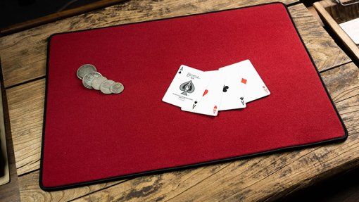 Sewn-Edge Basic Close-Up Pad (Red) by TCC Presents