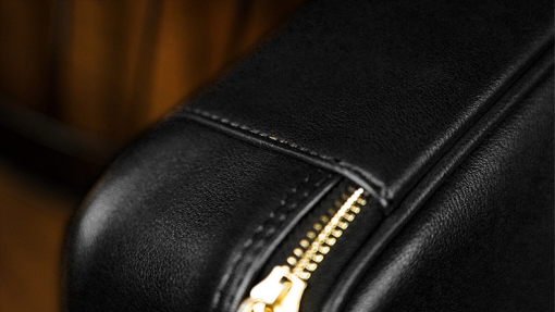 Luxury Genuine Leather Close-Up Bag (Classic Black) by TCC - immagine 2