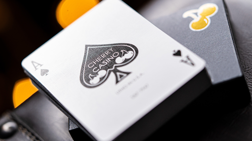 Cherry Casino House Deck (Monte Carlo Black and Gold) Playing Cards by Pure Imagination Projects - immagine 6