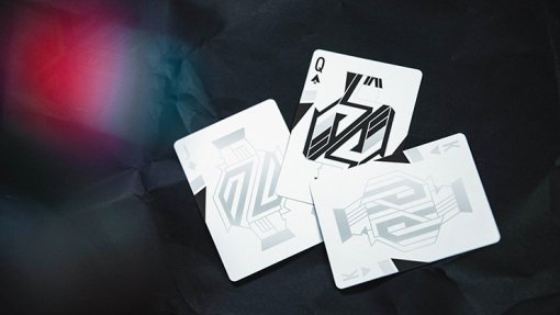 Vertical (Black) Playing Cards - immagine 4