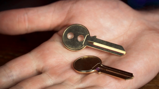 Keymaster Brass (Gimmicks and Online Instructions) by Craig Petty - immagine 3